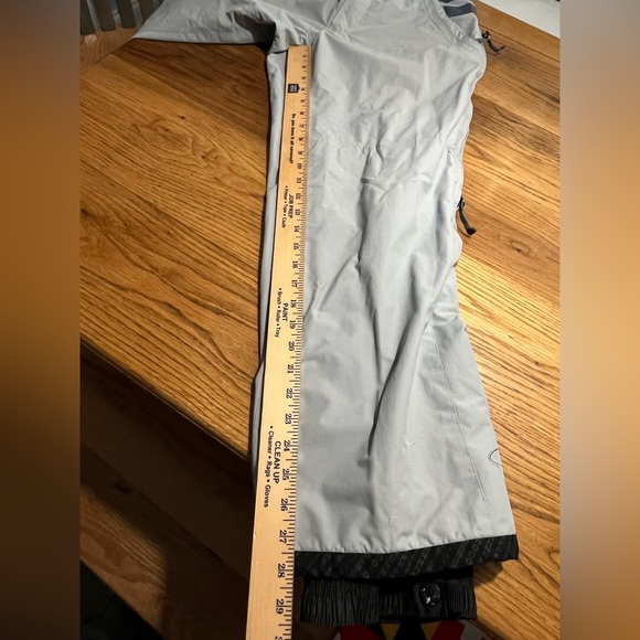 Bonfire Silver Series Snow Pants | Waterproof 10K | Women’s Small - Picture 3 of 10